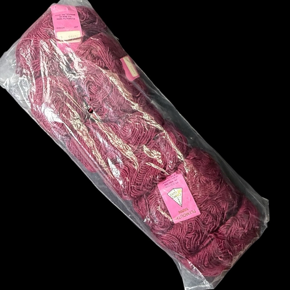 Plymouth Yarn Cairo Deluxe Color 23 Burgundy/Maroon NOS‎ Lot of 8 Balls